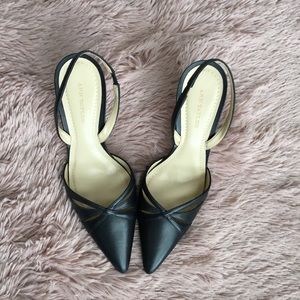 Ann Taylor kitten heels. EUC